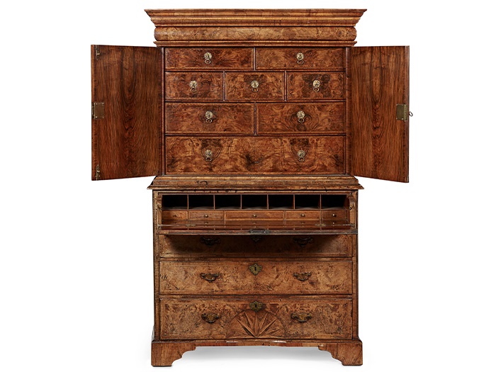 LOT 2 | GEORGE I BURR WALNUT AND MARQUETRY SECRETAIRE CABINET-ON-CHEST | EARLY 18TH CENTURY
